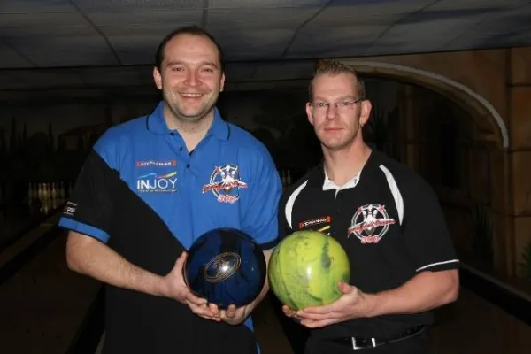 David gegen Goliath oder wie zwei Jenaer ausziehen um drei Profibowler aus den USA heraus zu fordern Bild: David gegen Goliath oder wie zwei Jenaer ausziehen um drei Profibowler aus den USA heraus zu fordern