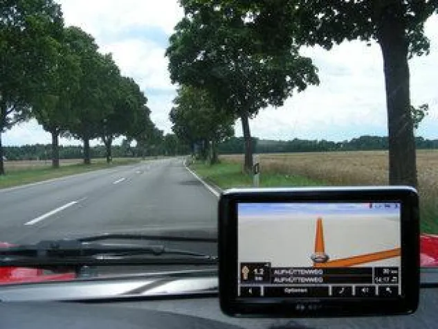 Bild: Passo Tourismo mit Navigon immer auf dem richtigen Weg