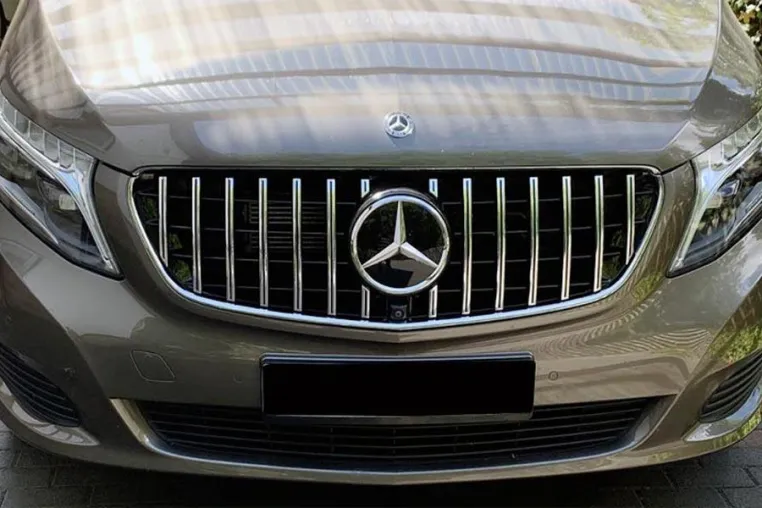 Chrometec-Facelift für die V-Klasse 447: mit dem Panamericana Style Kühlergrill Bild: Chrometec-Facelift für die V-Klasse 447: mit dem Panamericana Style Kühlergrill