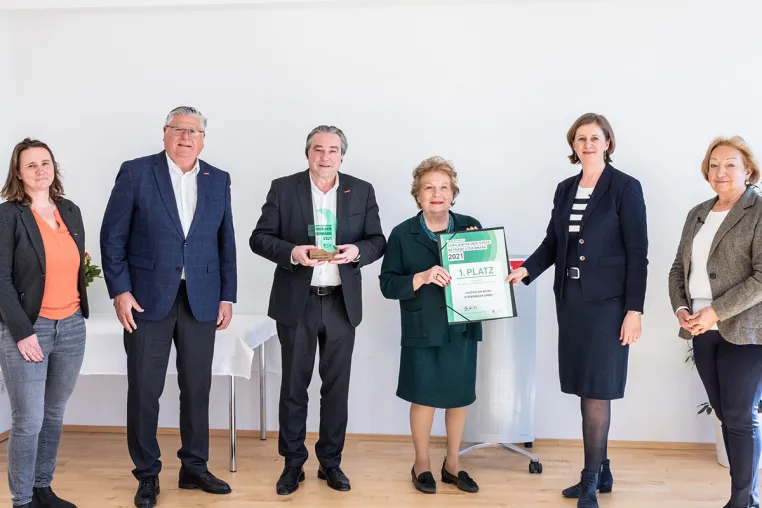 Jugend am Werk als familienfreundlichster Betrieb der Steiermark ausgezeichnet Bild: Jugend am Werk als familienfreundlichster Betrieb der Steiermark ausgezeichnet
