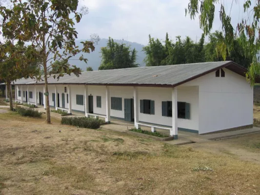 Bild: Laotisch-Deutsche Gesellschaft weiht neues Gymnasium ein