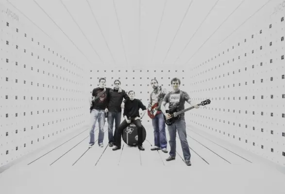 Dirty Dudes stürmen die HardRock Charts Bild: Dirty Dudes stürmen die HardRock Charts