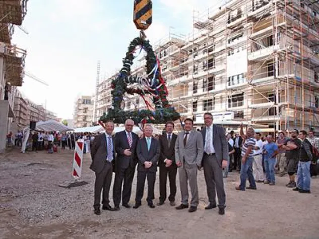 Bild: Richtfest für ‘Grünes Wohnen in den VORGEBIRGSGÄRTEN`