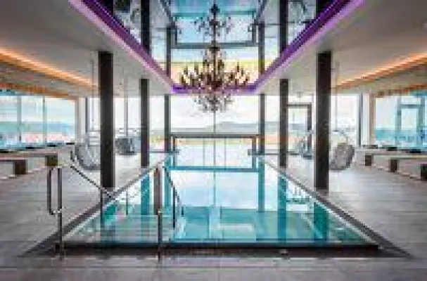 Bayerwaldresort Hüttenhof: Eröffnung des neuen Natur-Spas und der Spa-Suiten Bild: Bayerwaldresort Hüttenhof: Eröffnung des neuen Natur-Spas und der Spa-Suiten