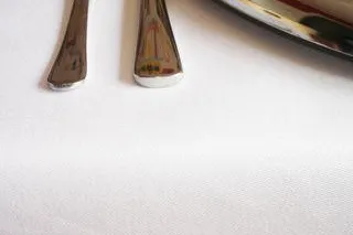 Große, weisse Tischdecken neu im Tischdecken-Shop Libusch-Leinen eingetroffen Bild: Große, weisse Tischdecken neu im Tischdecken-Shop Libusch-Leinen eingetroffen