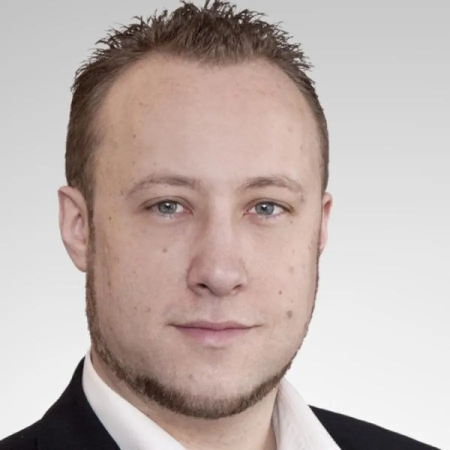 Christopher J. Hofmann (33)