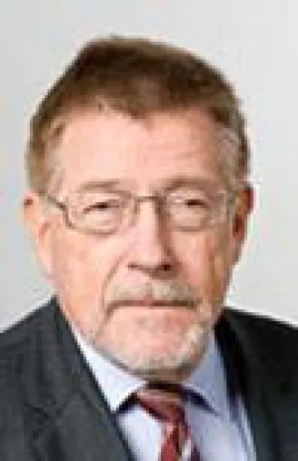 Bild: Bayerischer Verdienstorden für Prof. Wilfried Huber