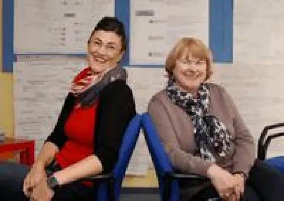 Workshop „Vom Erzieher zum Berater“ für Eltern von Jugendlichen Bild: Workshop „Vom Erzieher zum Berater“ für Eltern von Jugendlichen