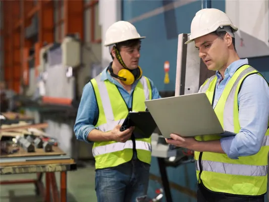 Die Sichtkontrolle ist ein unerlässlicher Bestandteil im Instandhaltungsprozess Bild: Die Sichtkontrolle ist ein unerlässlicher Bestandteil im Instandhaltungsprozess