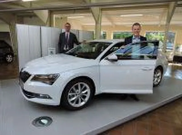 Bild: Skoda rüstet in Hamburg auf