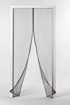 Bild: Innovativer Fliegengitter & Insektenschutz Online-Shop macht Fliegen den Garaus