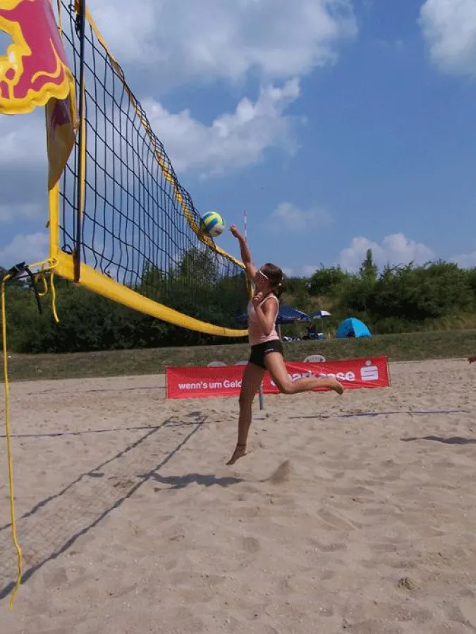 Der Auto-Müller-BMW-Mixcup und der Eurologistik Volleyballcup - Die Freizeitcups des SFBeach 2007