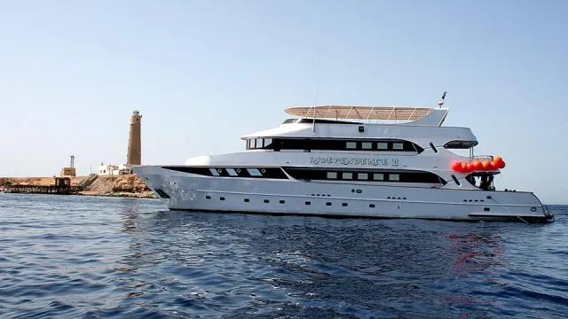 Sternekoch macht Tauchsafari zum schwimmenden Gourmetrestaurant Bild: Sternekoch macht Tauchsafari zum schwimmenden Gourmetrestaurant