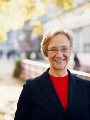 Bielefelder Konferenz diskutiert Modelle des Wandels Bild: Bielefelder Konferenz diskutiert Modelle des Wandels