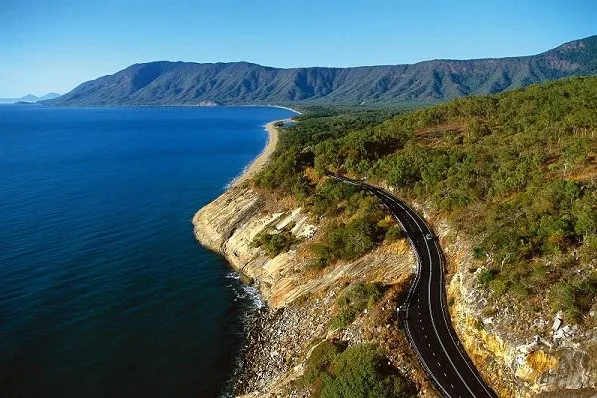 Neue Website und App fassen alle Panoramastraßen im Norden von Queensland zusammen Bild: Neue Website und App fassen alle Panoramastraßen im Norden von Queensland zusammen