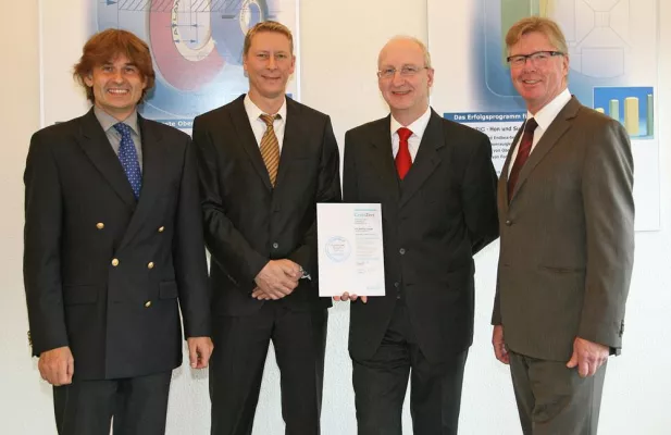 Bild: Creditreform zeichnet Bonner Atlantic GmbH mit Bonitätszertifikat CrefoZert aus