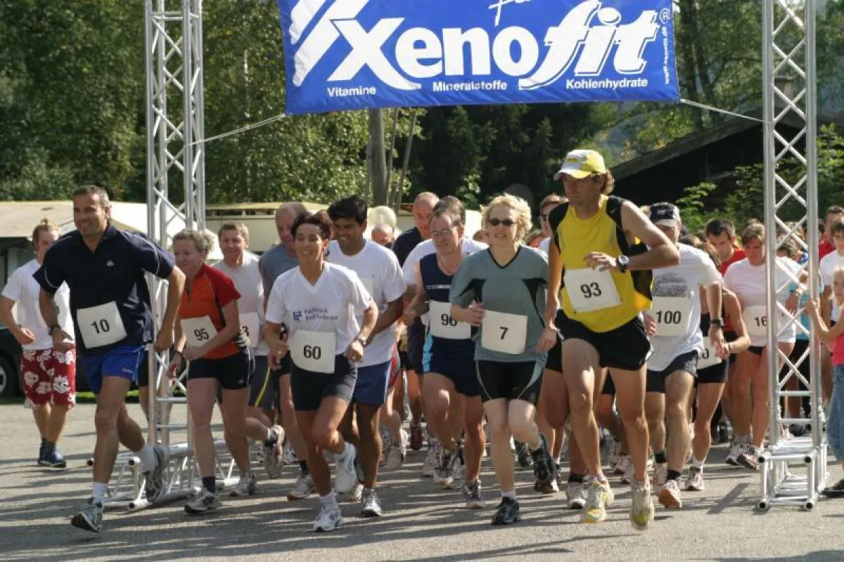 Start des ifb Firmenlauf in Seehausen Campingplatz Burg am Staffelsee
