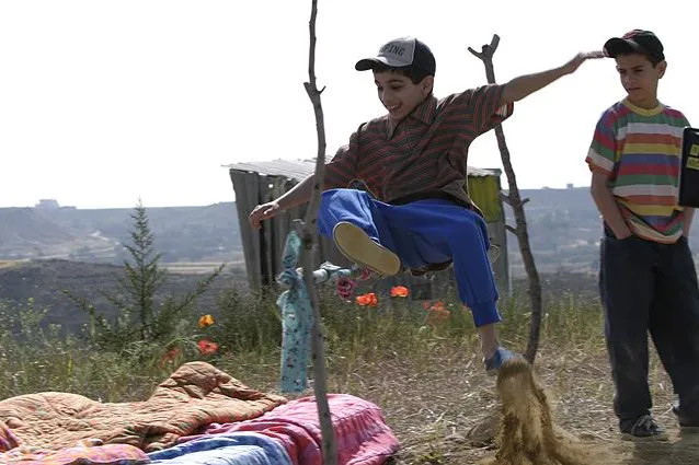 Hoppet - Der große Sprung ins Glück ist Kinderfilm des Monats Februar Bild: Hoppet - Der große Sprung ins Glück ist Kinderfilm des Monats Februar