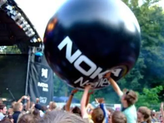 Bild: NOKIA lässt die Ballone tanzen