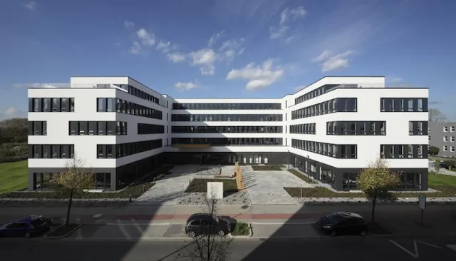 Bild: IT-Projekten einen neuen Raum geben: adesso bezieht neue Unternehmenszentrale