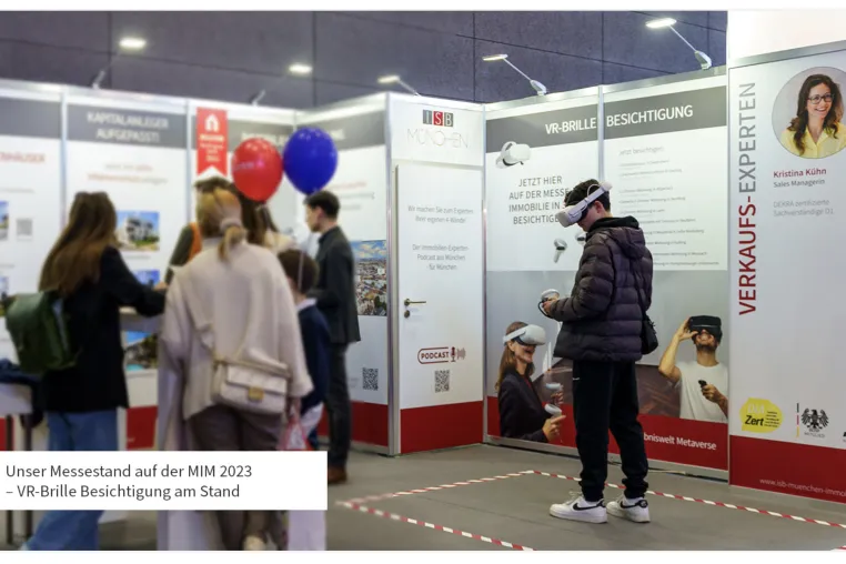 Bild: Immobilienbesichtigung mit VR-Brille