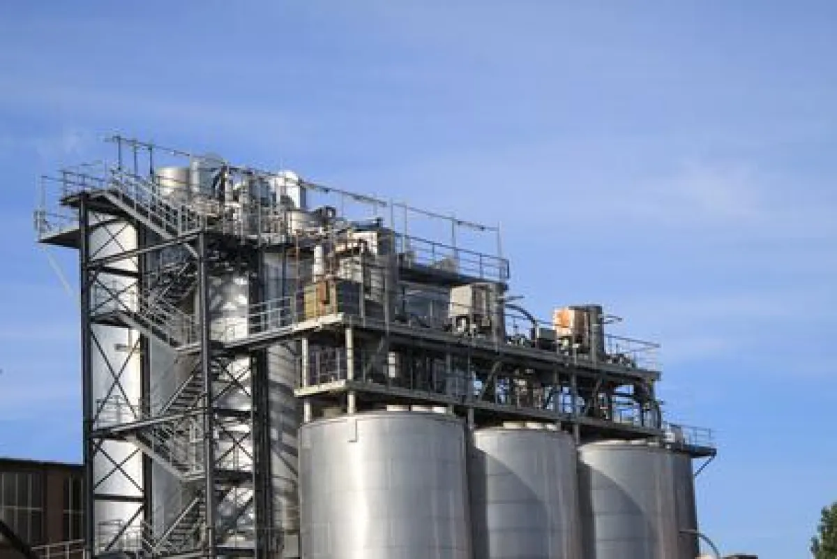 Industrieanlage © fotolia - oro2011