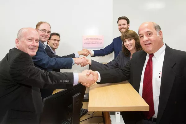 Bild: Anerkennung für Investitionen in die Forschung