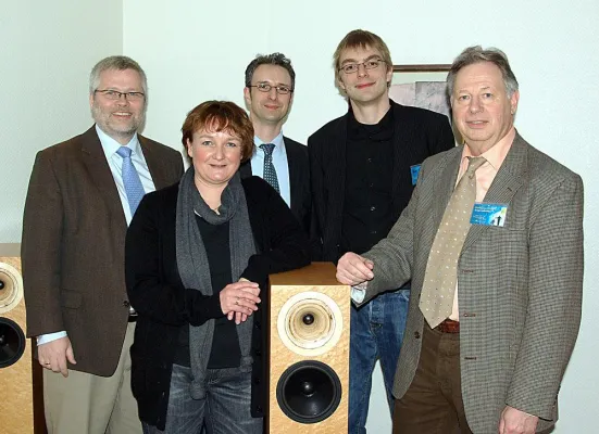 Bild: Norddeutsche HiFI-Tage 2010 - Analogvorführungen von "Hifi aus Deutschland" kommen beim Publikum an