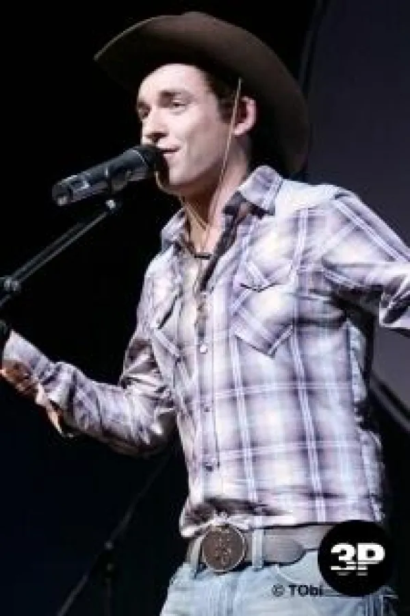Mit Stetson und Countrymusik im Gepäck begeistert Daniel Küblböck sein Publikum.