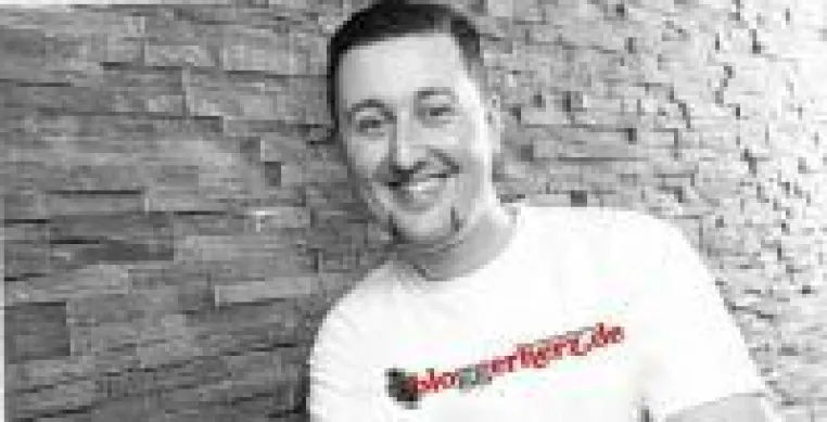 Bild: Bloggerherz Gründer Christian Gera knackt Interview Rekord mit dem Bloggerherz : 25.000 Interviews im Visier