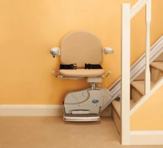 Bild: Mobilität im Alter – Der Treppenlift als Alternative zum Umzug