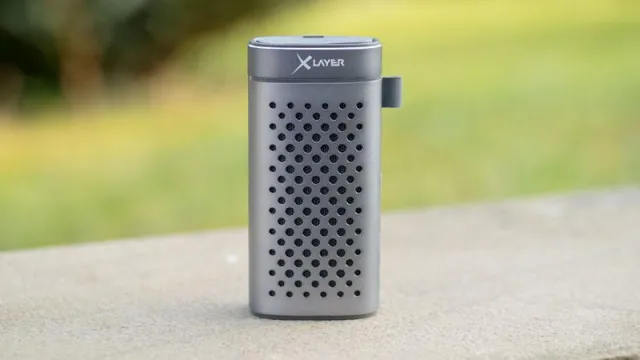 Energiebündel, Soundpaket und Freisprechanlage: Die Powerbank Plus von XLayer Bild: Energiebündel, Soundpaket und Freisprechanlage: Die Powerbank Plus von XLayer