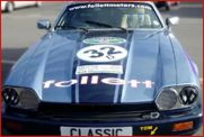 Bild: Felgenhauer Jaguar XJS Racing – Zwei Rennen in Croft