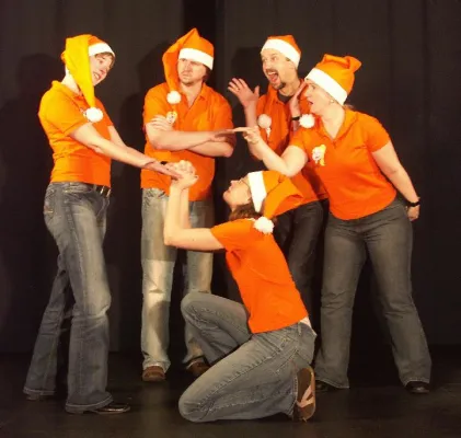 Das WeihnachtsIMPROvisatorium - Improshow mit den Dortmunder Improsanten Bild: Das WeihnachtsIMPROvisatorium - Improshow mit den Dortmunder Improsanten