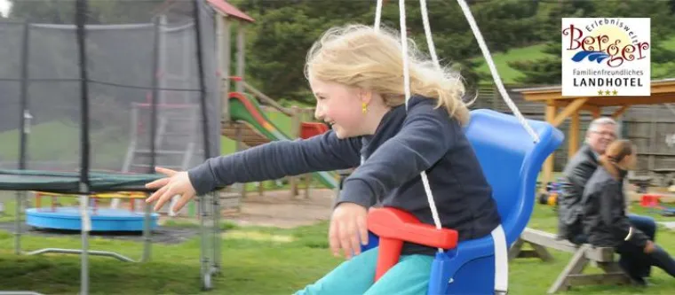 Bild: Groß und Klein urlauben um die Wette