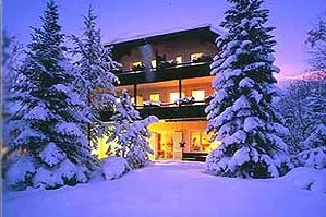 Bild: Traumhafter Winterurlaub in Deutschland: Mit wenigen Mausklicks passende Ferienwohnung auf urlaubstage.de finden / Mehr als 2000 Feriendomizile