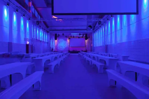 Bild: b&b eventtechnik sorgt für feierlichen Rahmen bei Firmenjubiläum