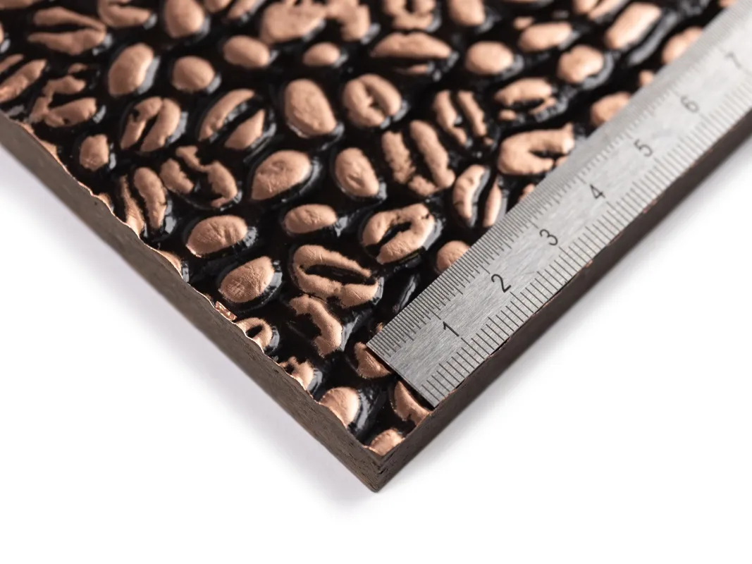 Coffee Composite Board: Speichert CO2 – dauerhaft (© Dekodur)