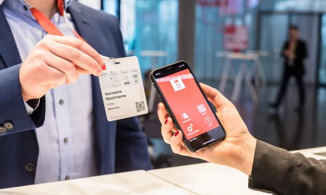 Bild: Messe Berlin unterzeichnet mehrjährigen Rahmenvertrag mit Scan2Lead