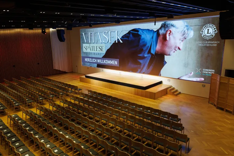 Bild: Größte fest installierte Kongress-LED-Wall Österreichs steht in Alpbach
