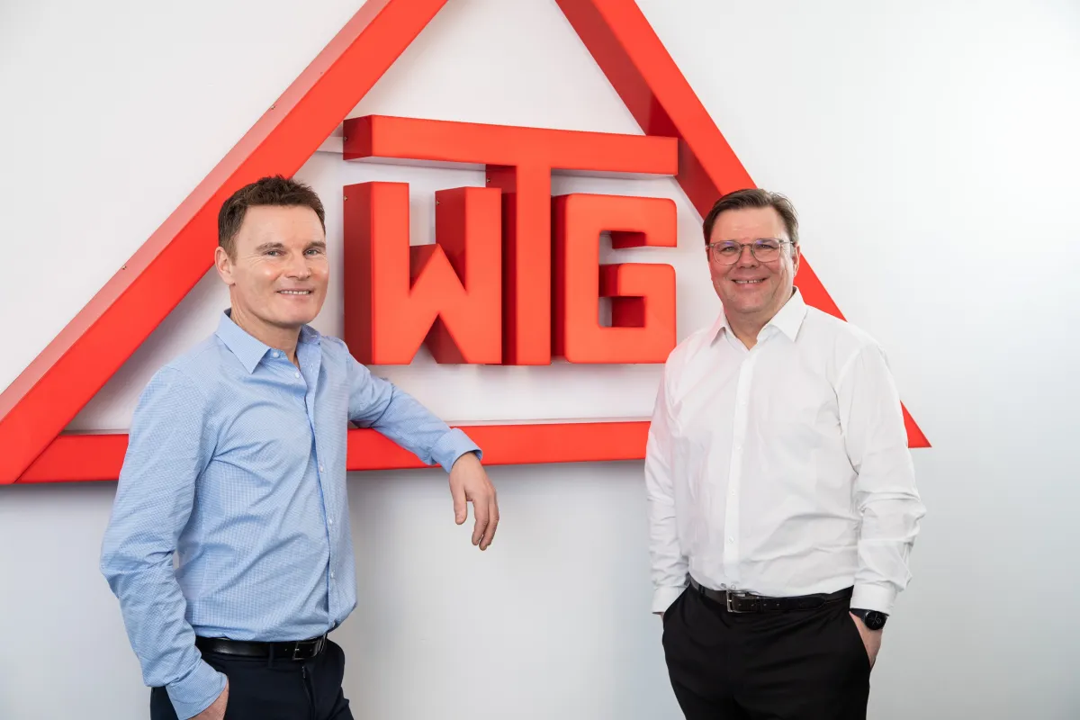 Gerrit F. Schütze, Shareholder WTG (links) und Dirk Walla, CEO WTG (rechts) (© WTG)
