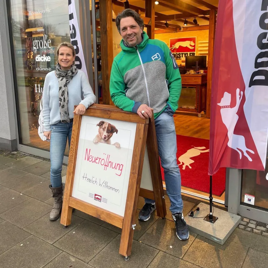 Claudia Malcher, Dirk Kochenrath sind Inhaber des DOGSTYLER(R) Stores in Köln - Junkersdorf