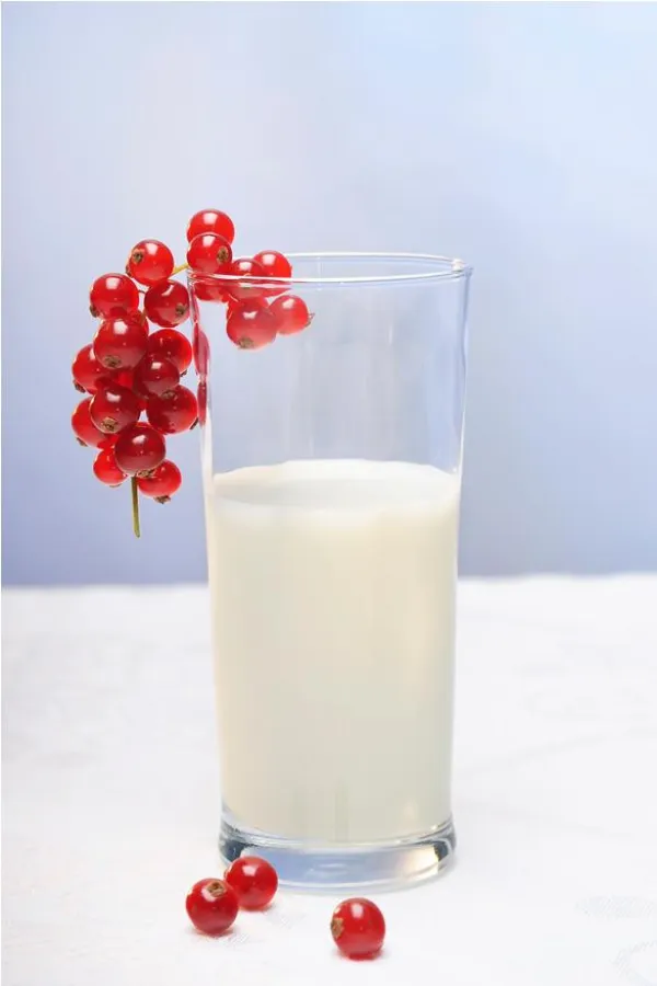 Bildunterschrift: Laktose ist ein in Milch natürlich vorkommender Zucker. Bildquelle: LVBM