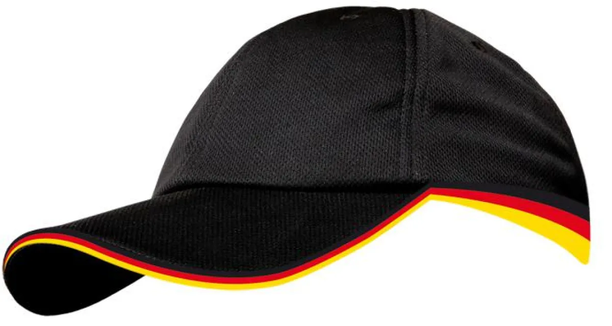 Die HyperKewl Fankappe mit den deutschen Landesfarben.