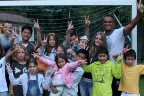 Bild: Feriencamp mit 2schneidig
