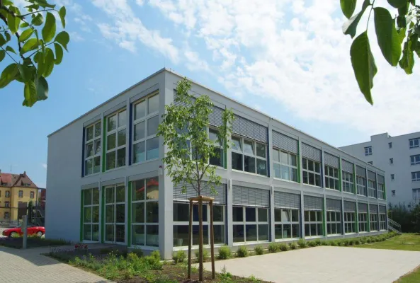 Bild: Universität Freiburg setzt auf OFRA Modulbau