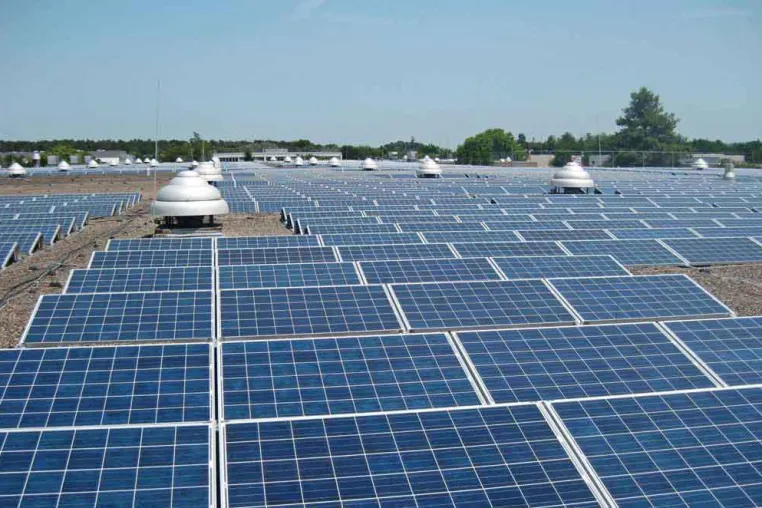 Leistungsstarke Photovoltaik-Dachanlage für die Region Stutensee Bild: Leistungsstarke Photovoltaik-Dachanlage für die Region Stutensee