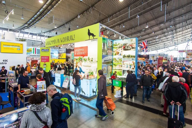Bild: Erlebnisstadt Wolfsburg in Stuttgart / WMG und VfL auf der weltgrößten Tourismusmesse
