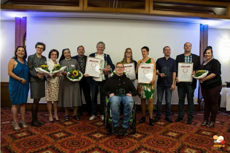 Rückblick - Erster außerklinischer Intensivpflege(aIP)-Award im Maritim Hotel in Köln 2016 Bild: Rückblick - Erster außerklinischer Intensivpflege(aIP)-Award im Maritim Hotel in Köln 2016