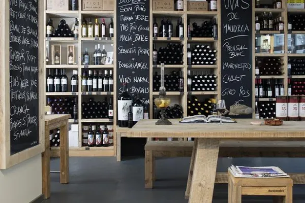 Bild: Jubiläum im ersten Mallorca tastingSHOP Deutschlands: Exklusive Weihnachtsgeschenke und Leckereien entdecken